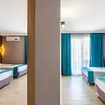 Blue Star Hotel